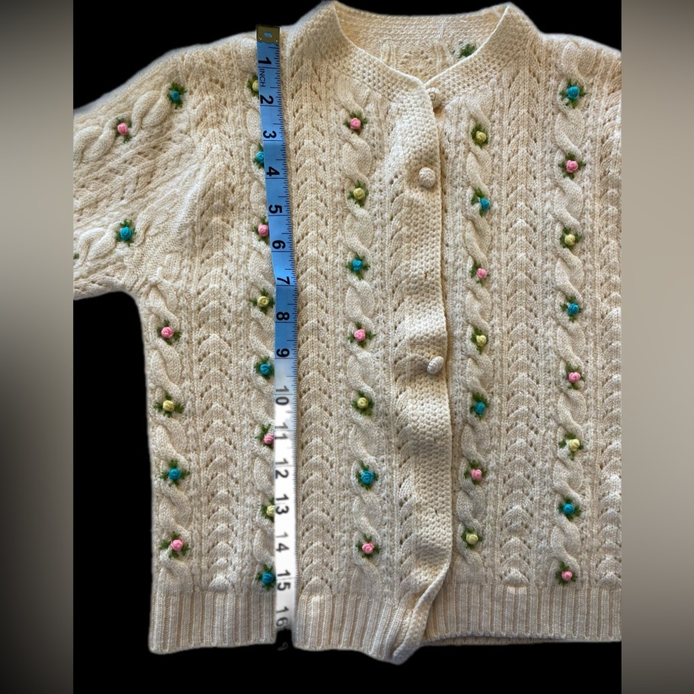 Cream Knit Cardigan with Colorful rose accents - Picture 5 of 7